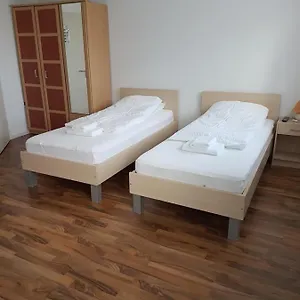 https://hotel-kriftelerhof.hotelsheidelberg.net